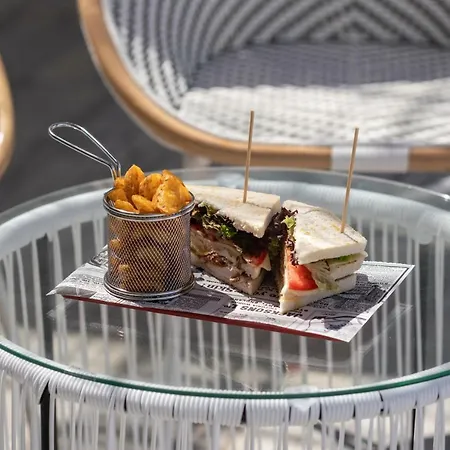 Ferrer Concord & (adults Only) Отель